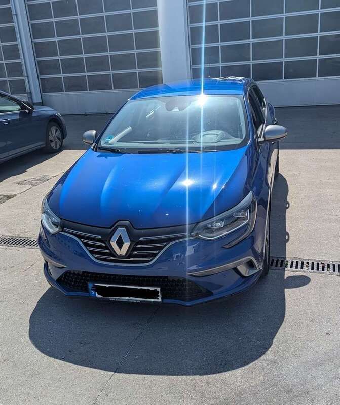 Blau Gebraucht 2016 Renault Mégane GT Line GT-Line Limousine | 9.900 € (Fairer Preis) - Bild 1/4