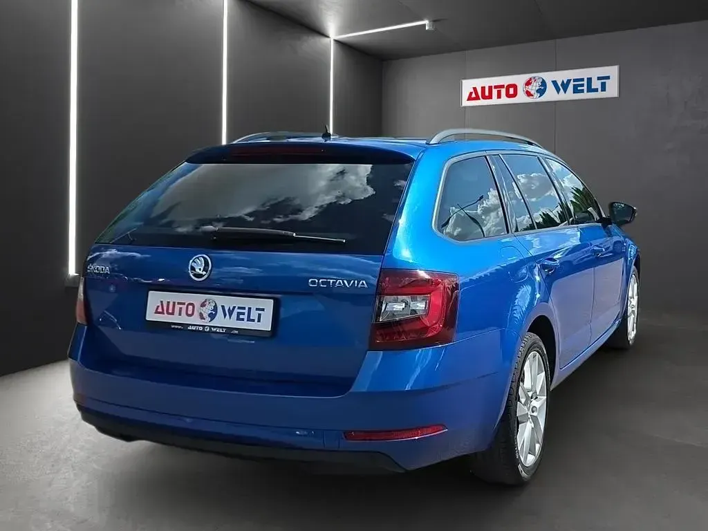 Gebraucht Skoda Octavia Clever 150 PS (110 kW) 2018 Blau Kombi
