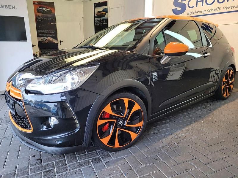 Gebraucht Citroën DS3 207 PS (152 kW) 2012 Schwarz Kleinwagen