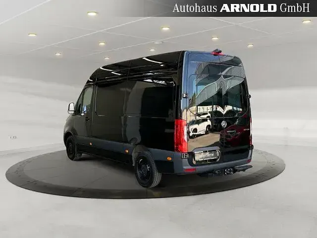 Gebraucht Mercedes Sprinter 170 PS (125 kW) 2026 Schwarz Van