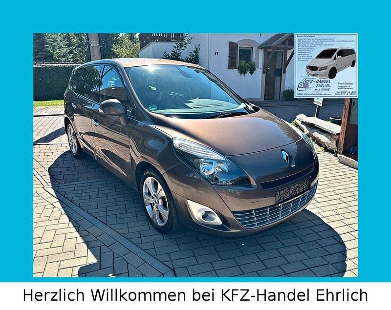Braun Gebraucht 2011 Renault Scénic III Dynamique Van / Kleinbus | 6.850 € (Fairer Preis) - Bild 1/4