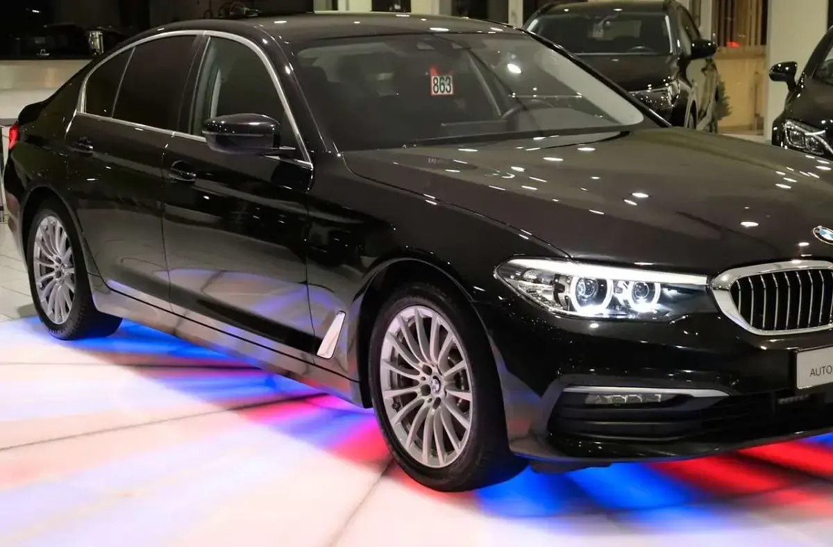 Second-hand BMW 520 Performance 190 CP (139 kW) 2019 Negru Berlinǎ