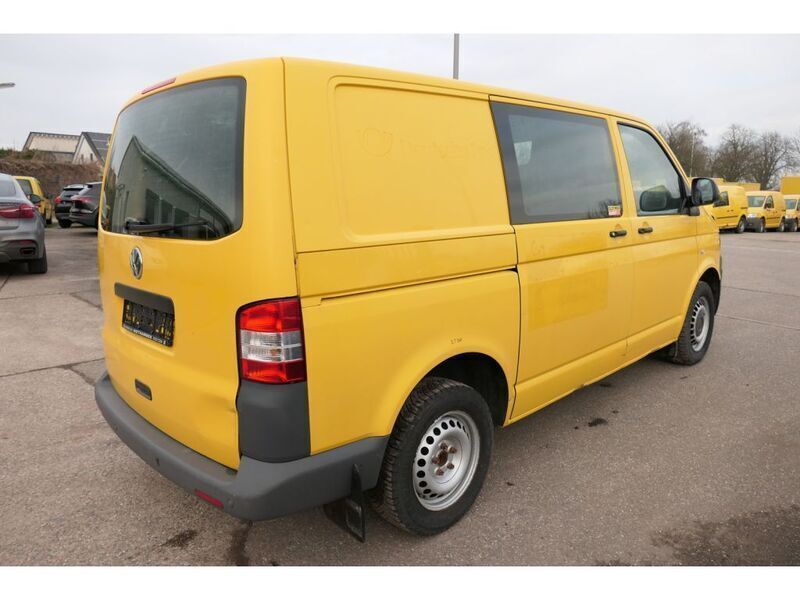 Gebraucht VW T5 84 PS (61 kW) 2010 Ginstergelb r1032 Van