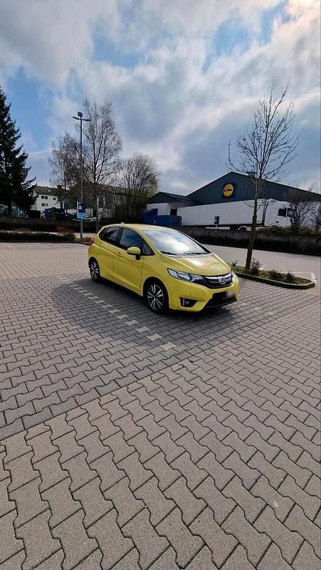 Gebraucht Honda Jazz Elegance 102 PS (75 kW) 2016 Gelb Kleinwagen