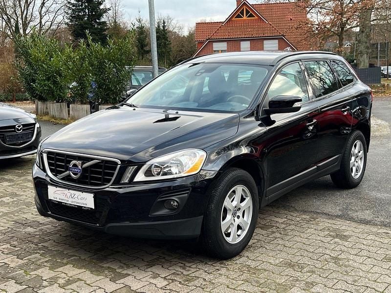 Gebraucht Volvo XC60 Kinetic 175 PS (128 kW) 2010 Schwarz SUV