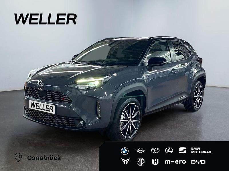 Grau Neu 2025 Toyota Yaris Cross Sport SUV | 30.980 € (Guter Preis) - Bild 1/3