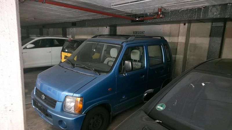 Blau Gebraucht 2001 Suzuki Wagon R+ Kombi | 1.400 € - Bild 1/4