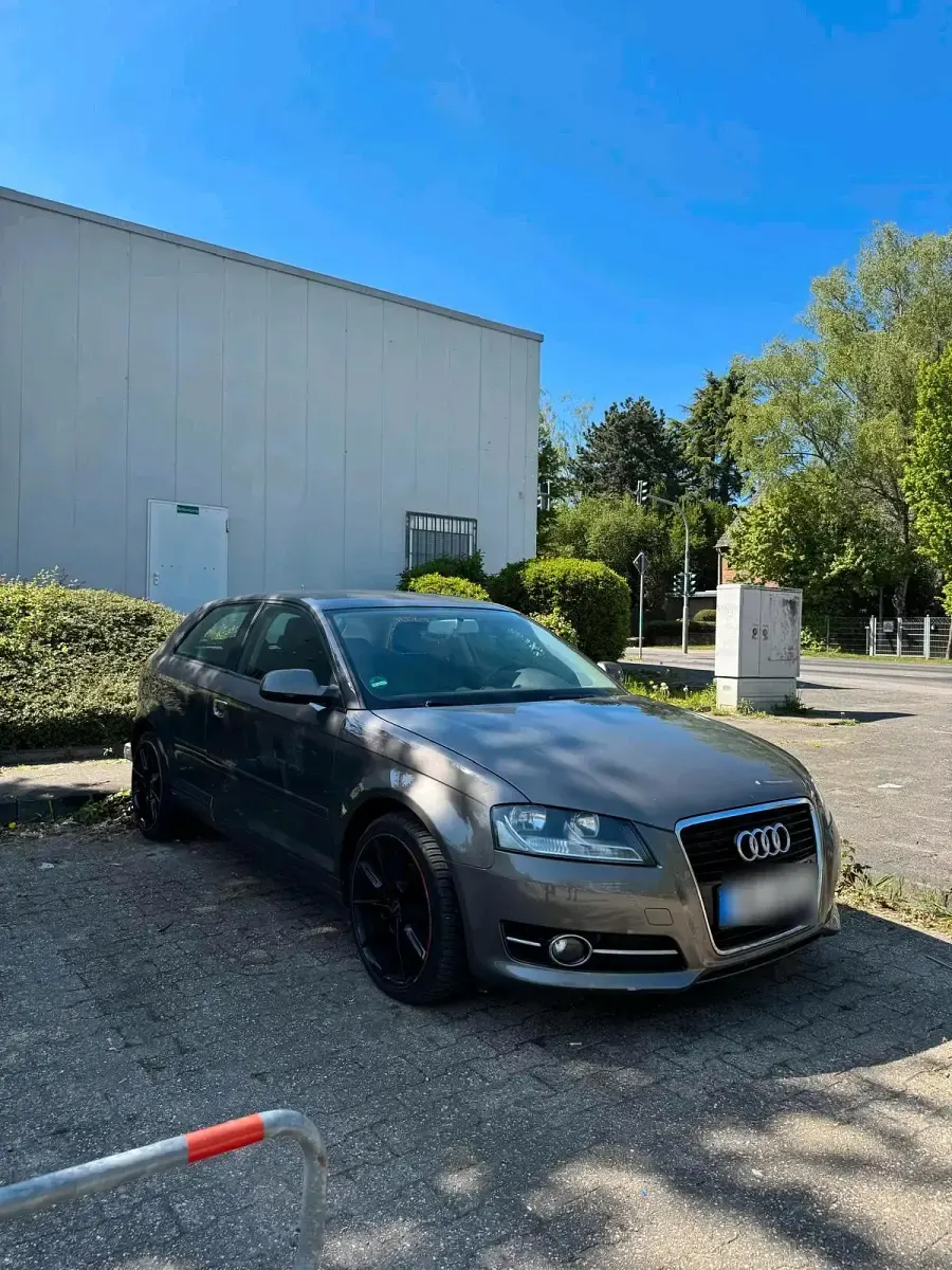 Gebraucht Audi A3 125 PS (91 kW) 2012 Braun Kleinwagen