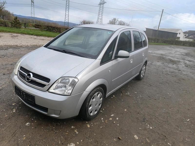 Gebraucht Opel Meriva 101 PS (74 kW) 2005 Silber Van / Kleinbus