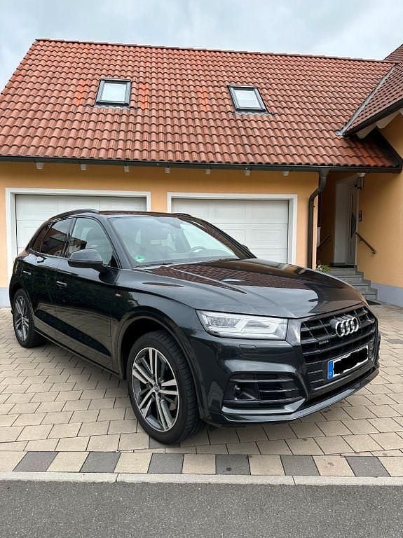 Second-hand Audi Q5 Sport 190 CP (139 kW) 2019 Gri SUV