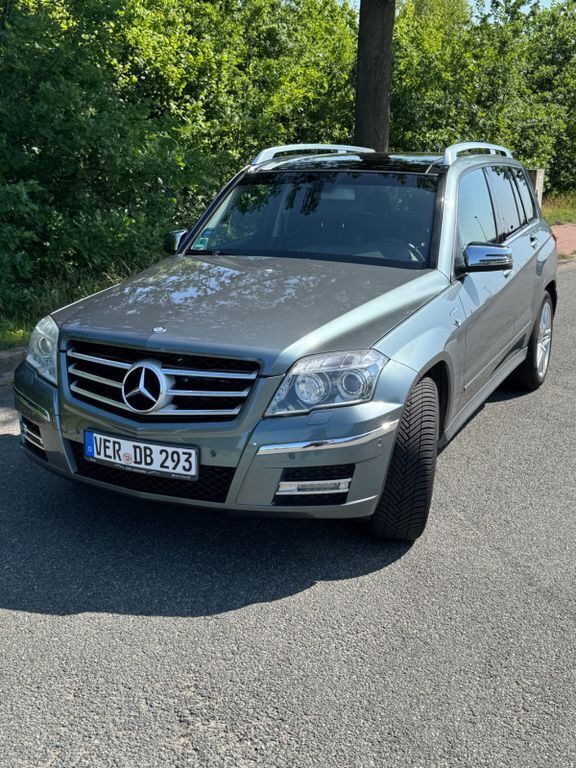 Grau Gebraucht 2012 Mercedes GLK350 SUV | 8.500 € (Superpreis) - Bild 1/4