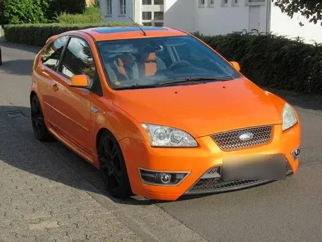 Gebraucht Ford Focus ST 225 PS (165 kW) 2005 Orange Limousine