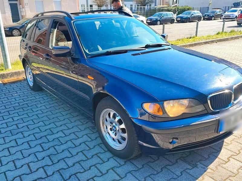 Gebraucht BMW 316 116 PS (85 kW) 2003 Kombi