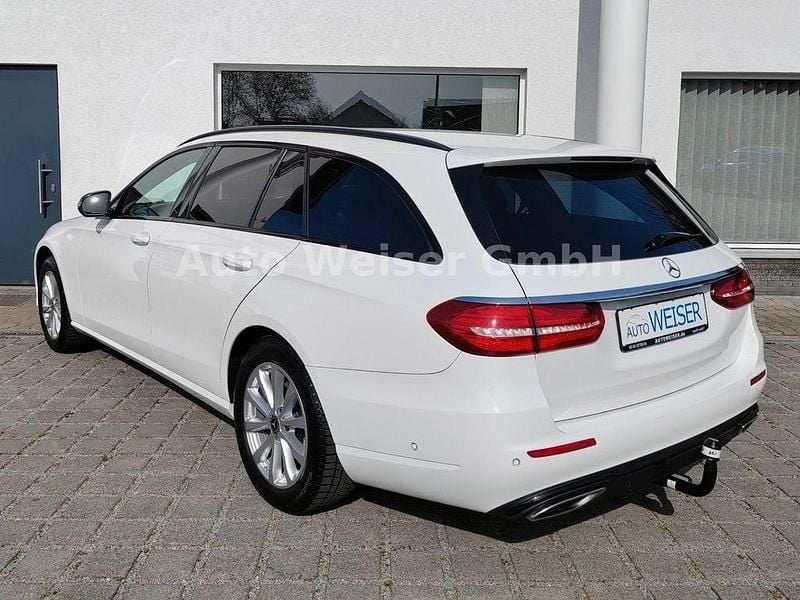 Second-hand Mercedes E200 184 CP (135 kW) 2018 Alb Berlinǎ
