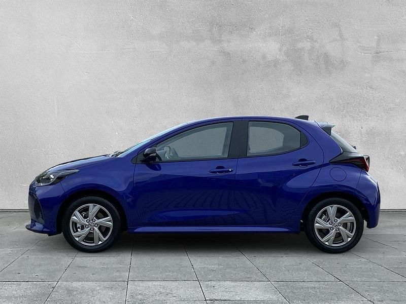 Neu Mazda 2 Exclusive-Line 92 PS (67 kW) 2025 Blau Limousine