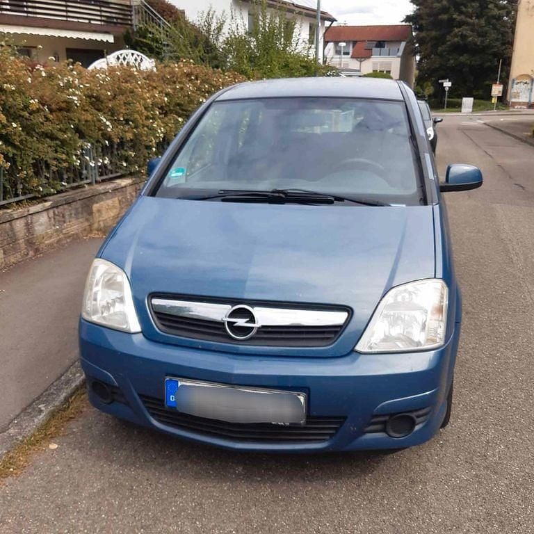 Blau Gebraucht 2006 Opel Meriva Van / Kleinbus | 690 € (Guter Preis) - Bild 1/4