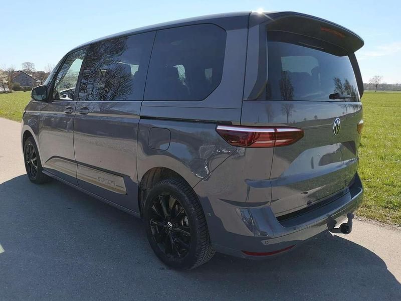 Neu VW Multivan Edition 150 PS (110 kW) 2026 Puregrey Van