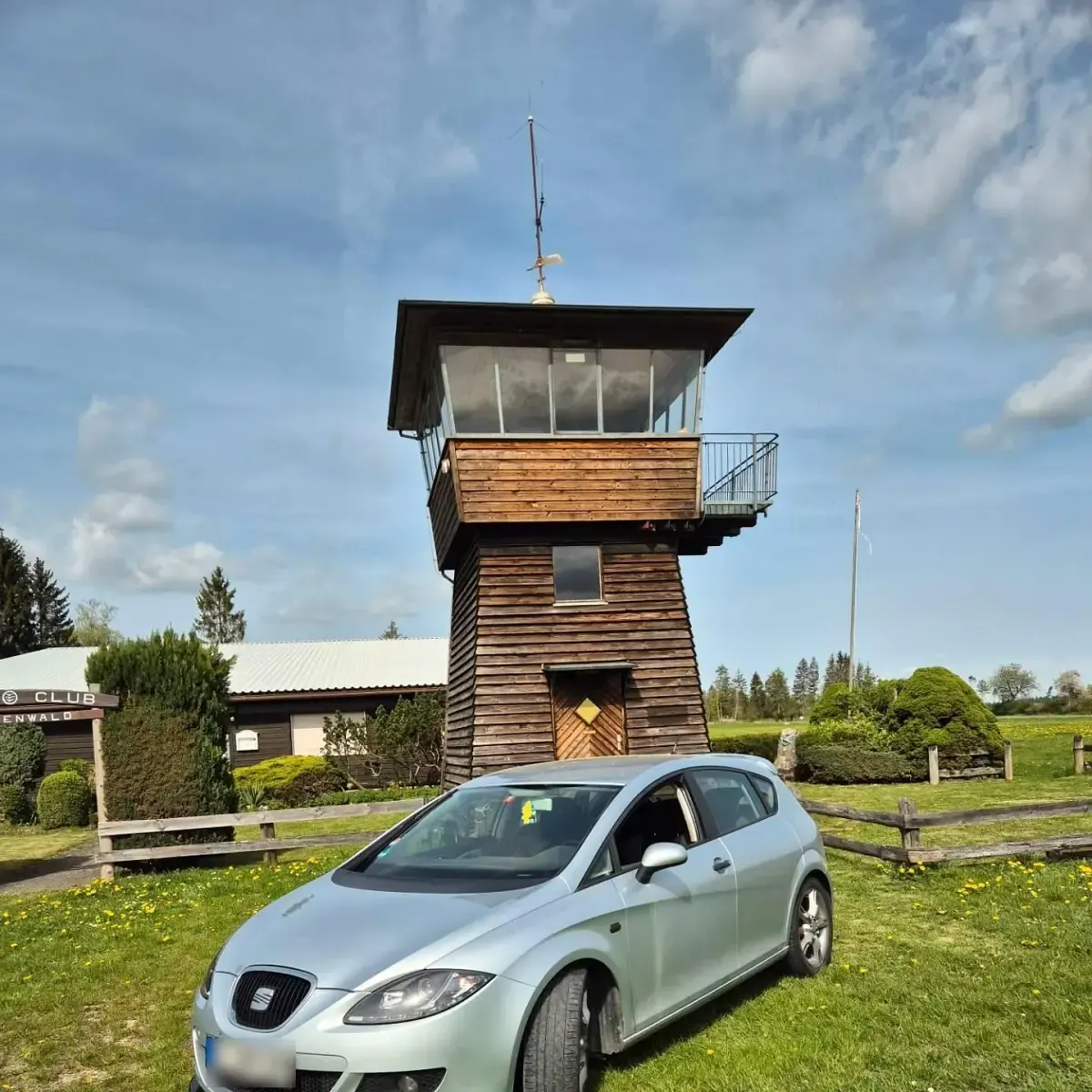 Gebraucht Seat Leon 105 PS (77 kW) 2008 Silber Kleinwagen