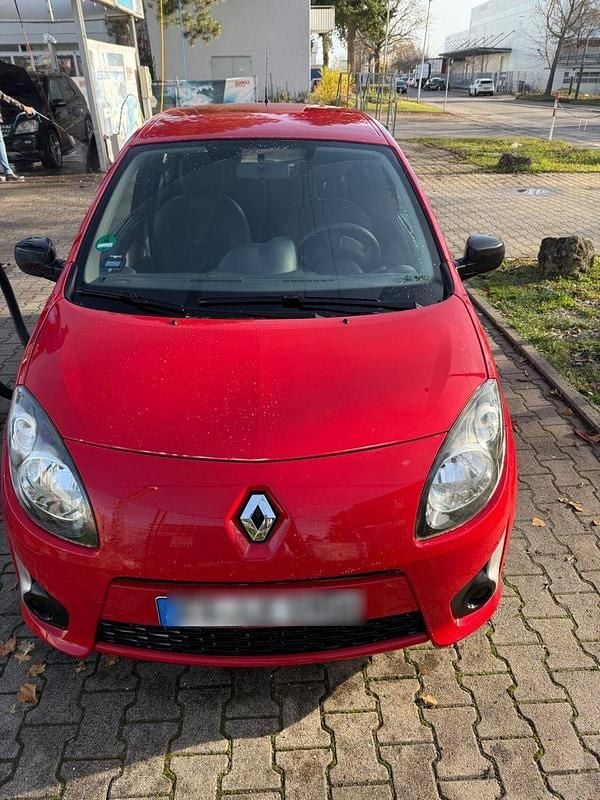 Gebraucht Renault Twingo 75 PS (55 kW) 2010 Rot Kleinwagen