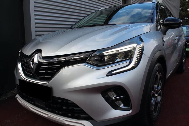 Silber Gebraucht 2021 Renault Captur Intens SUV | 18.900 € (Fairer Preis) - Bild 1/4