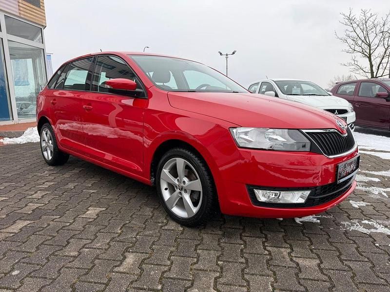 Gebraucht Skoda Rapid Cool Edition 90 PS (66 kW) 2016 Rot Kleinwagen