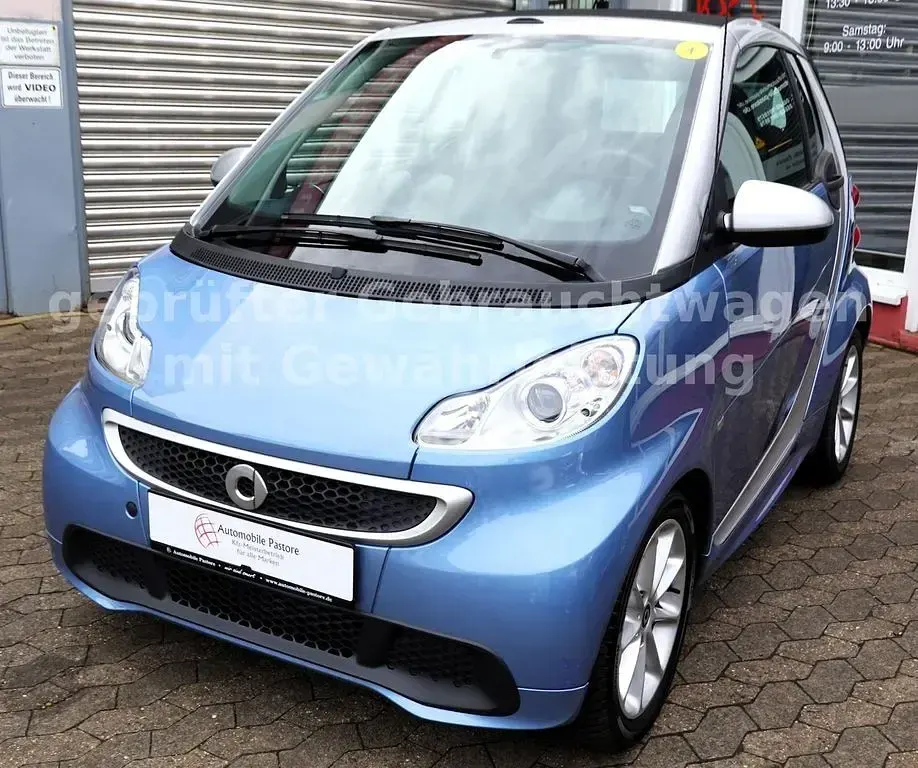 Gebraucht Smart ForTwo Cabrio 71 PS (52 kW) 2013 Blau Cabrio