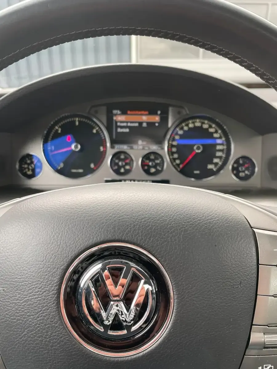 Brugt VW Phaeton 239 HK (175 kW) 2011 Grå Sedan