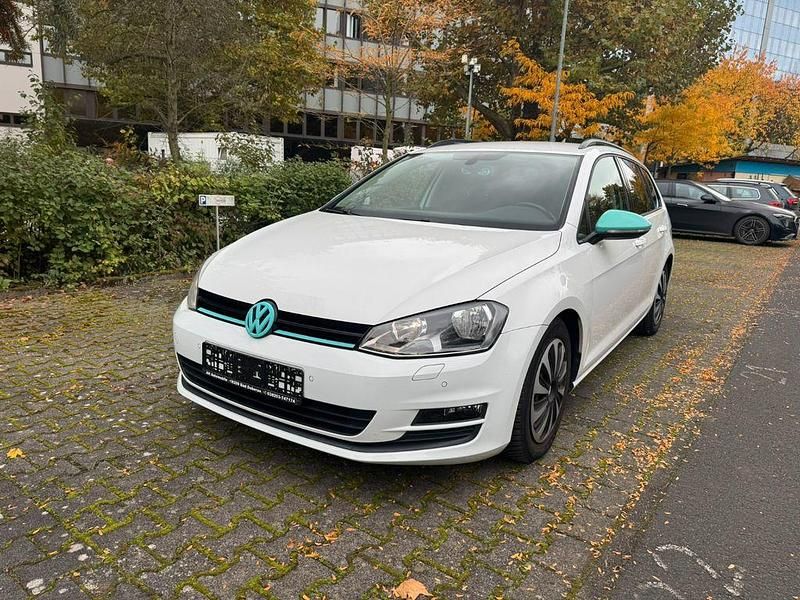 Weiß Gebraucht 2014 VW Golf VII Comfortline Kombi | 8.900 € (Guter Preis) - Bild 1/4
