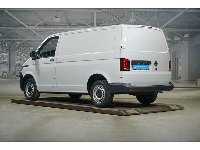 Gebraucht VW T6.1 110 PS (80 kW) 2025 Weiß Van