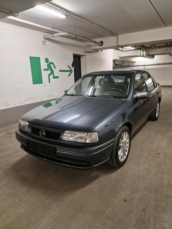 Gebraucht Opel Vectra 71 PS (52 kW) 1995 Grau Limousine