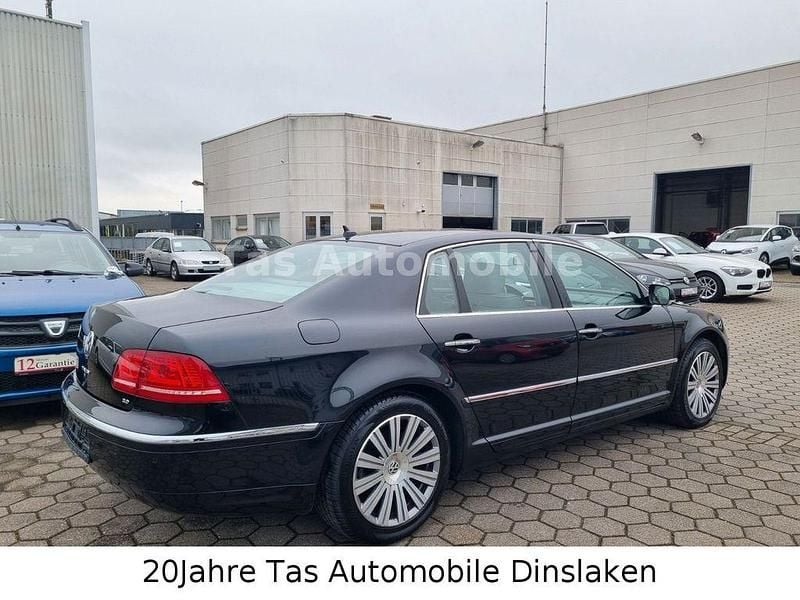 Second-hand VW Phaeton 239 CP (175 kW) 2011 Negru Berlinǎ