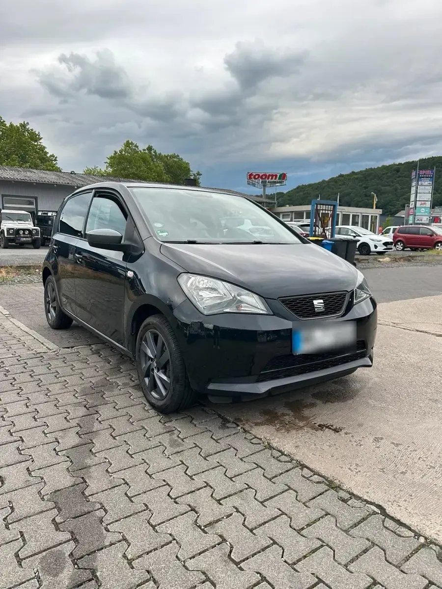 Gebraucht Seat Mii CONNECT 60 PS (44 kW) 2016 Schwarz Kleinwagen
