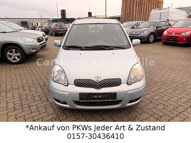 Gebraucht Toyota Yaris 75 PS (55 kW) 2004 Blau Kleinwagen