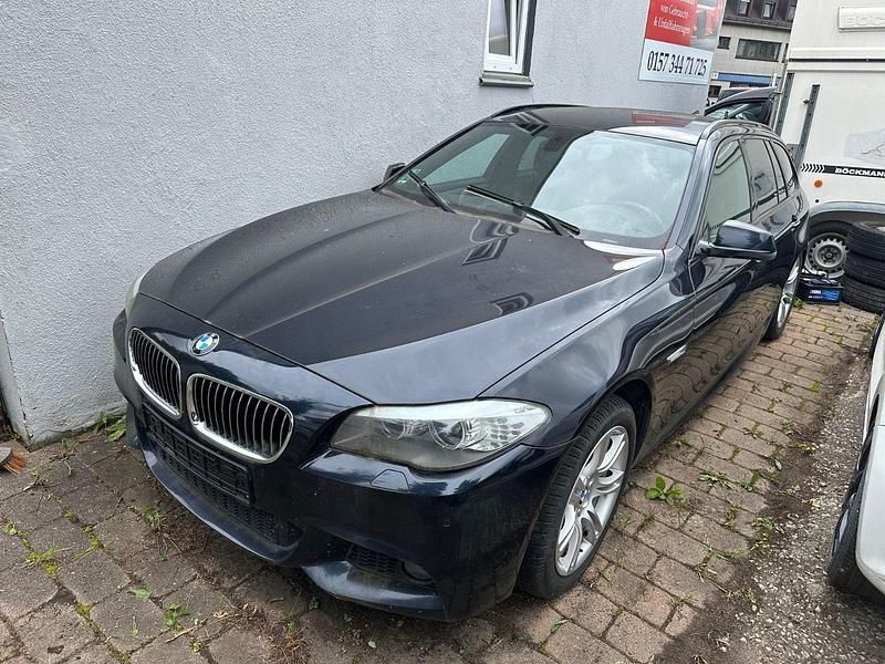 Gebraucht BMW 535 M Sport 313 PS (230 kW) 2013 Schwarz Kombi