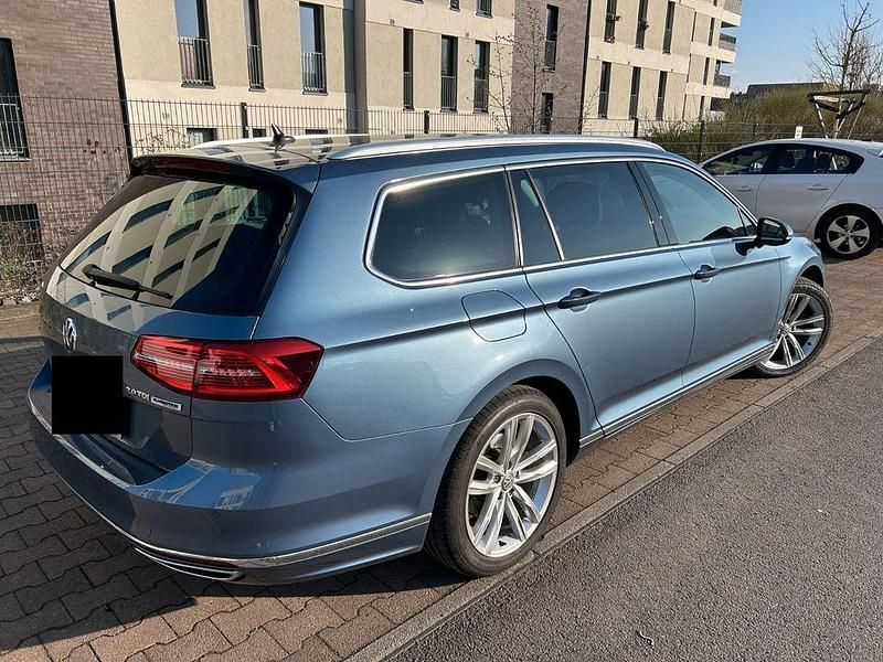 Gebraucht VW Passat Highline 150 PS (110 kW) 2017 Weiß Kombi