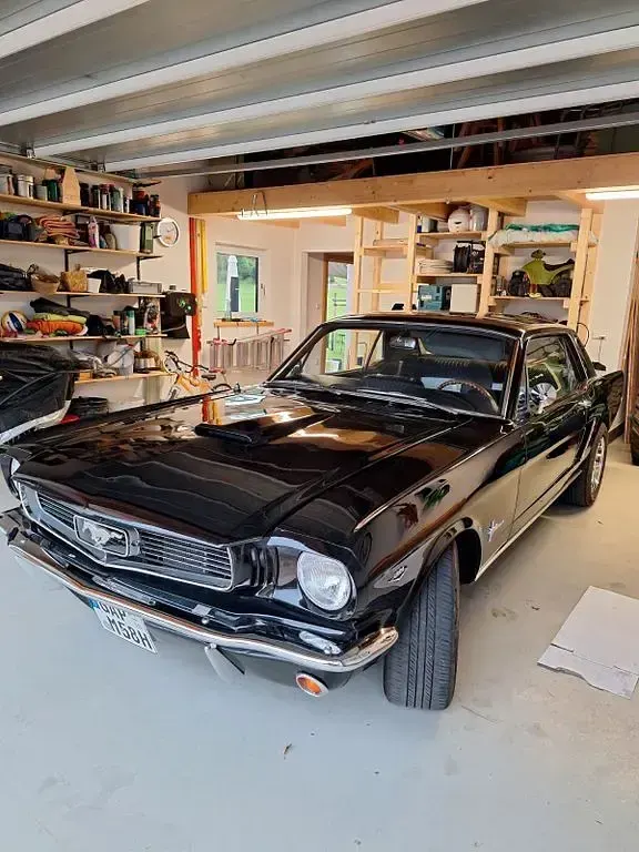 Gebraucht Ford V8 200 PS (147 kW) 1965 Schwarz
