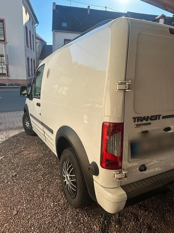 Gebraucht Ford Transit Connect 90 PS (66 kW) 2013 Weiß Van / Kleinbus