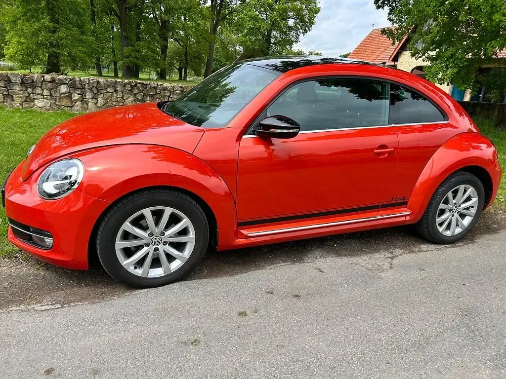 Gebraucht VW Beetle CLUB 105 PS (77 kW) 2015 Orange Kleinwagen