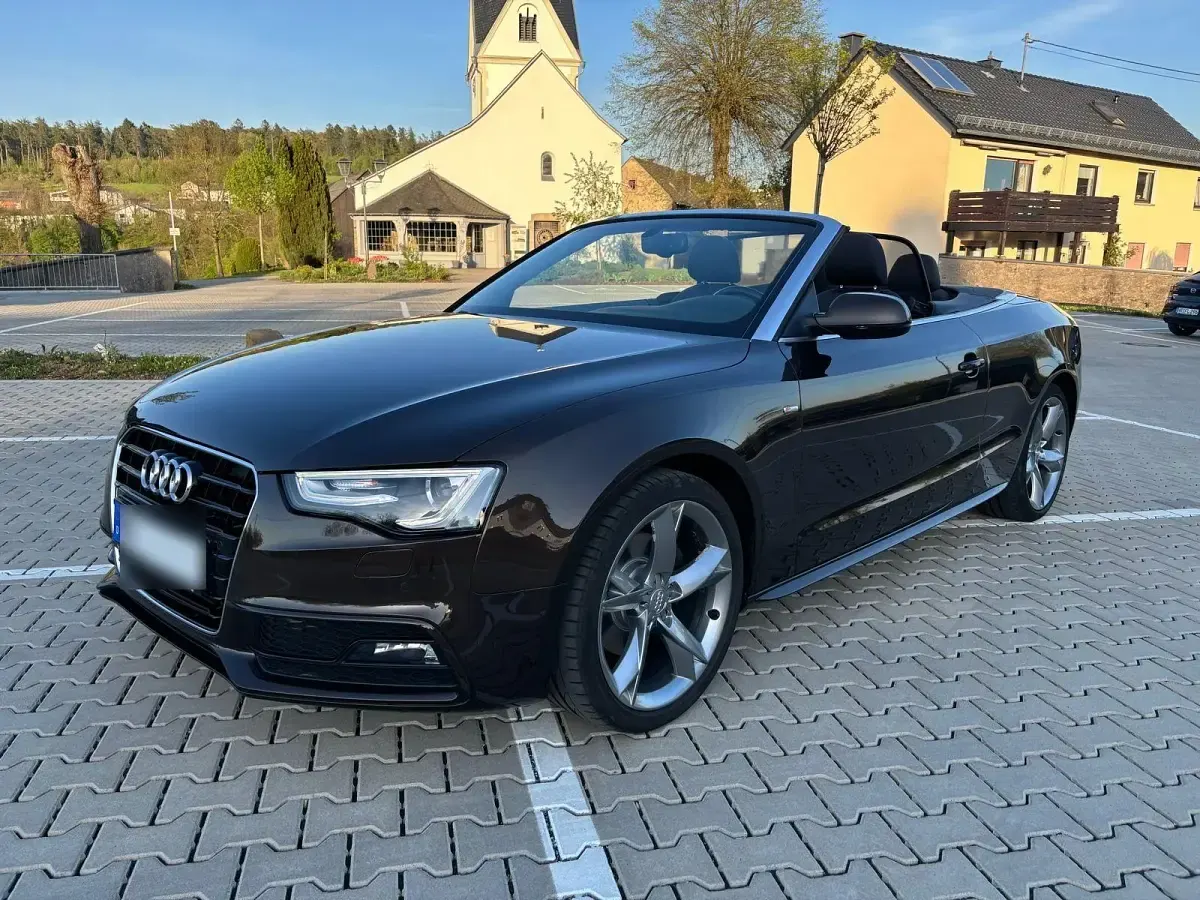 Gebraucht Audi A5 Cabriolet S-Line 177 PS (130 kW) 2016 Braun Cabrio