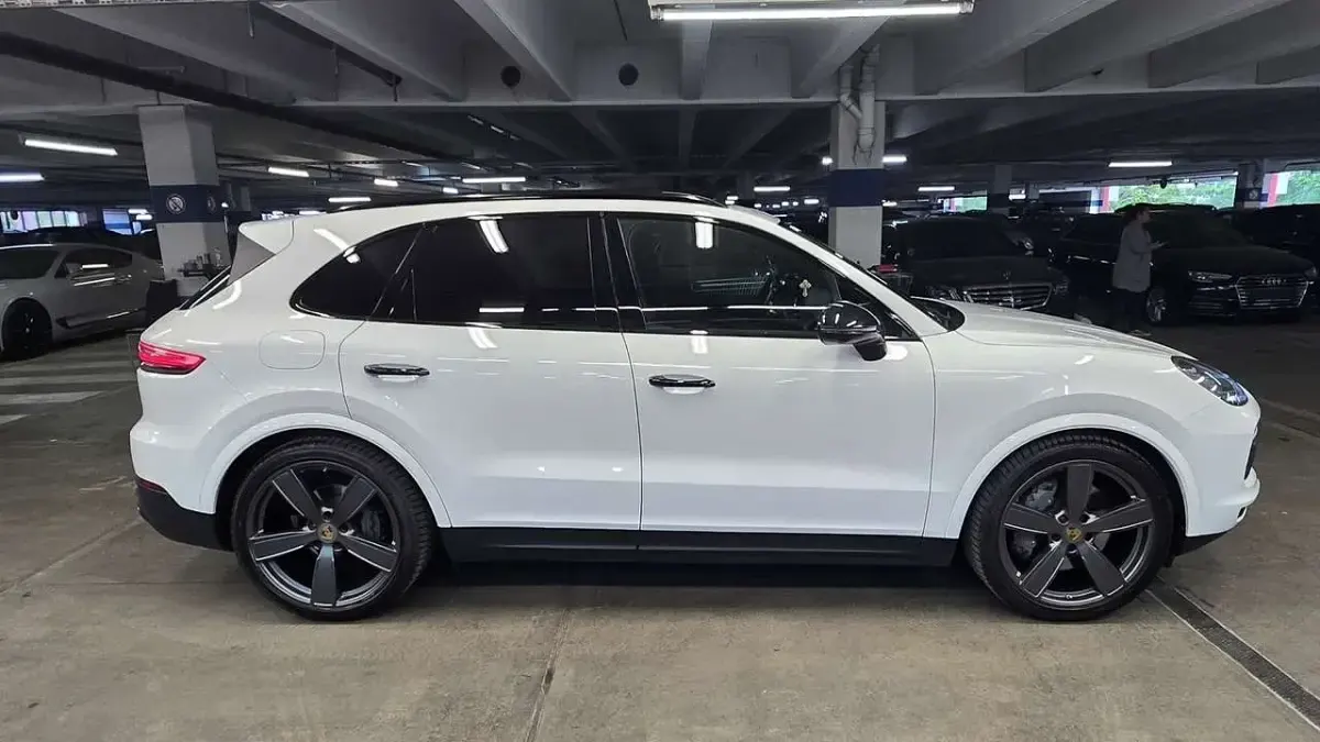 Gebraucht Porsche Cayenne S 441 PS (324 kW) 2020 Weiß SUV