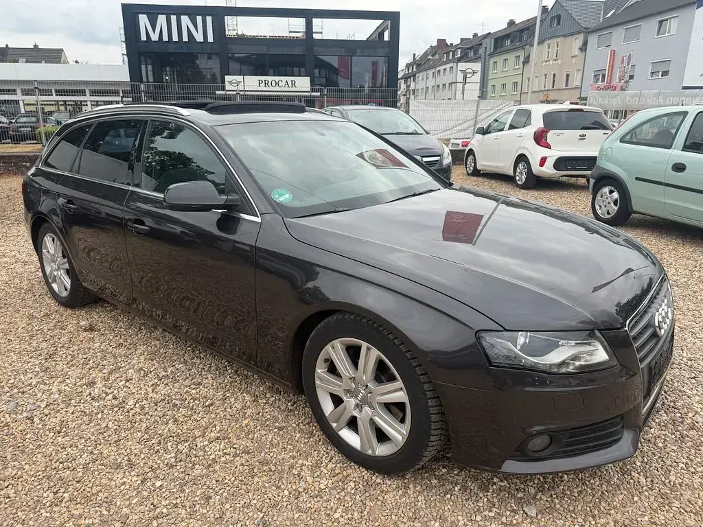 Gebraucht Audi A4 Ambition 211 PS (155 kW) 2010 Lavagrau Kombi