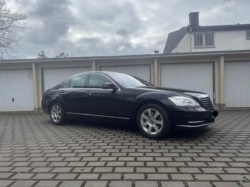 Gebraucht Mercedes S350 272 PS (200 kW) 2010 Schwarz Limousine