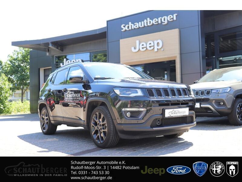 Schwarz Gebraucht 2021 Jeep Compass SUV | 29.890 € (Etwas zu teuer) - Bild 1/4