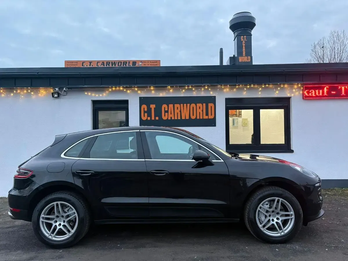 Begagnad Porsche Macan S 340 HK (250 kW) 2017 Svart SUV