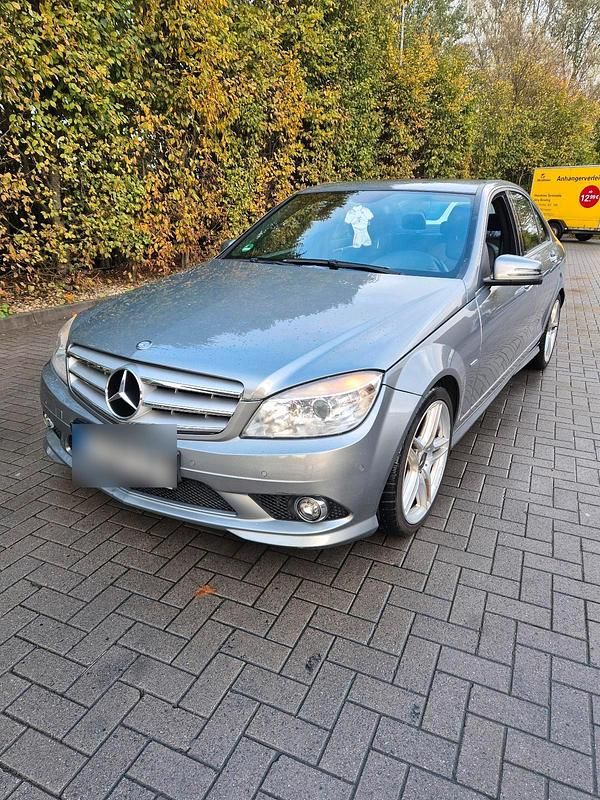 Gebraucht 2010 Mercedes C200 Limousine | 9.350 € (Fairer Preis) - Bild 1/4