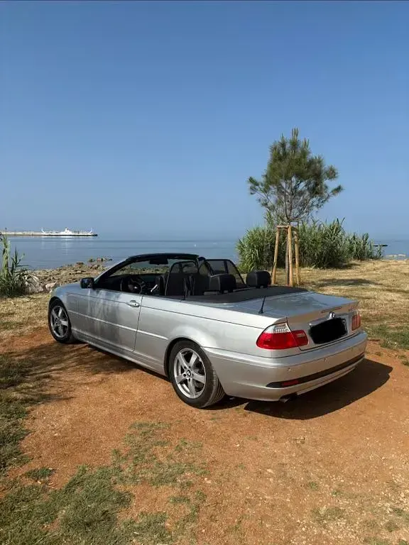 Gebraucht BMW 320 Cabriolet Performance 170 PS (125 kW) 2005 Silber Cabrio