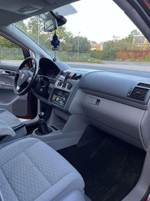 Gebraucht VW Touran 116 PS (85 kW) 2009 Van / Kleinbus