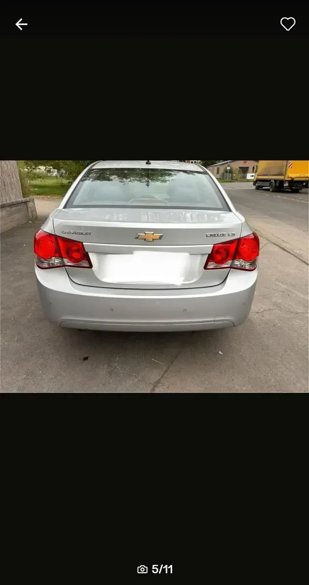 Gebraucht Chevrolet Cruze LS 141 PS (103 kW) 2010 Silber Limousine