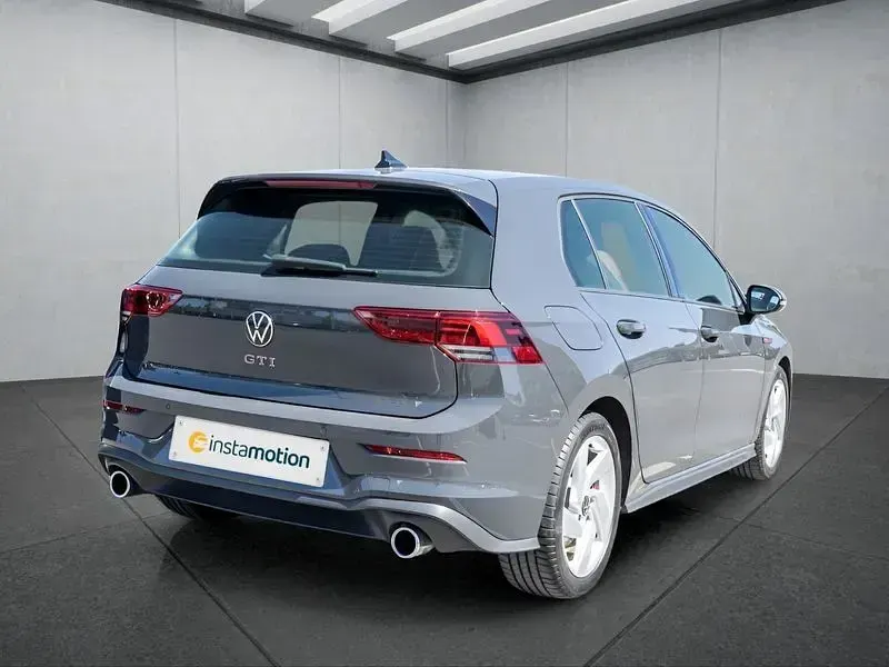 Gebraucht VW Golf VIII 245 PS (180 kW) 2023 Grau Kleinwagen