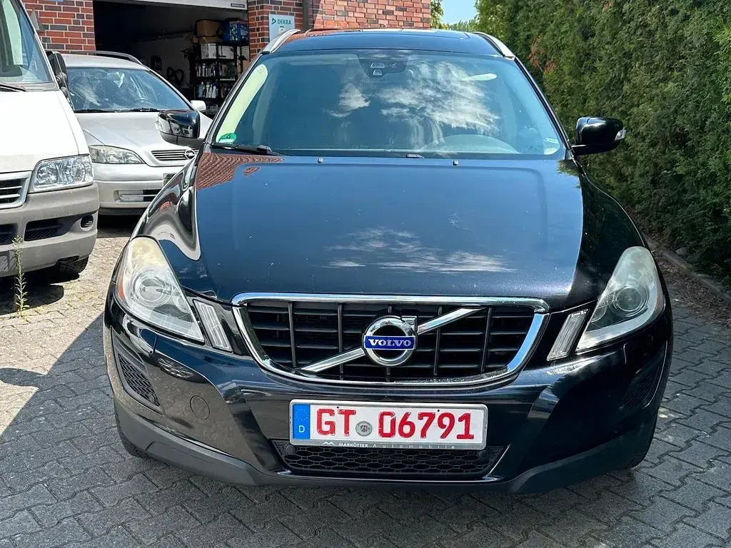 Gebraucht Volvo XC60 Summum 215 PS (158 kW) 2012 Schwarz SUV